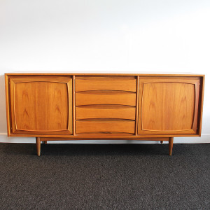 th-brown-sideboard_front