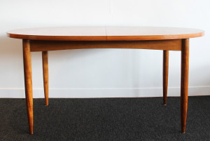 chiswell-table