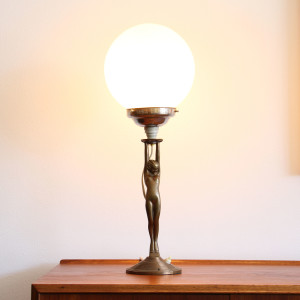 diana-lady-lamp-brass-round-shade