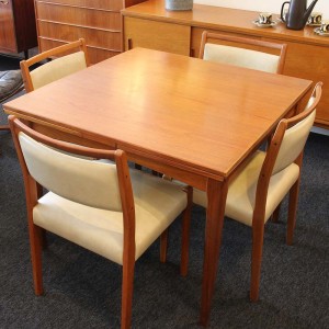 small teak extension table 1