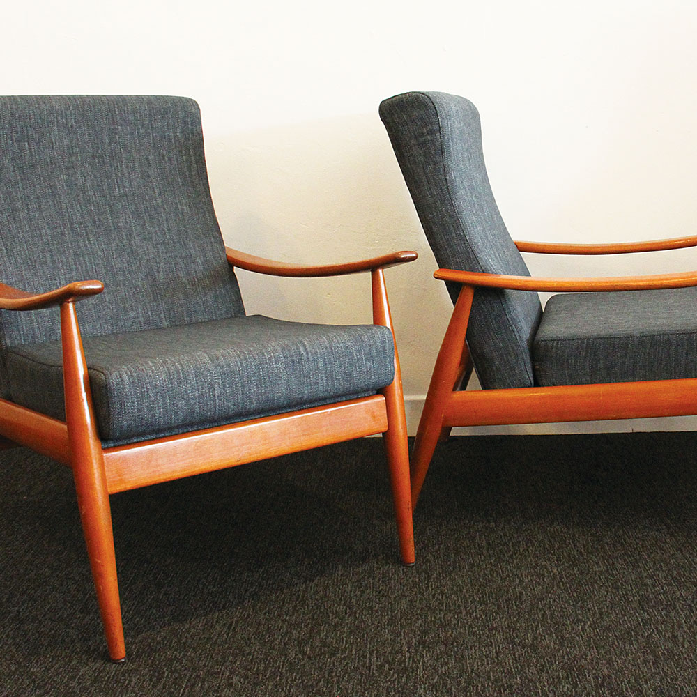 reese hitch chairs